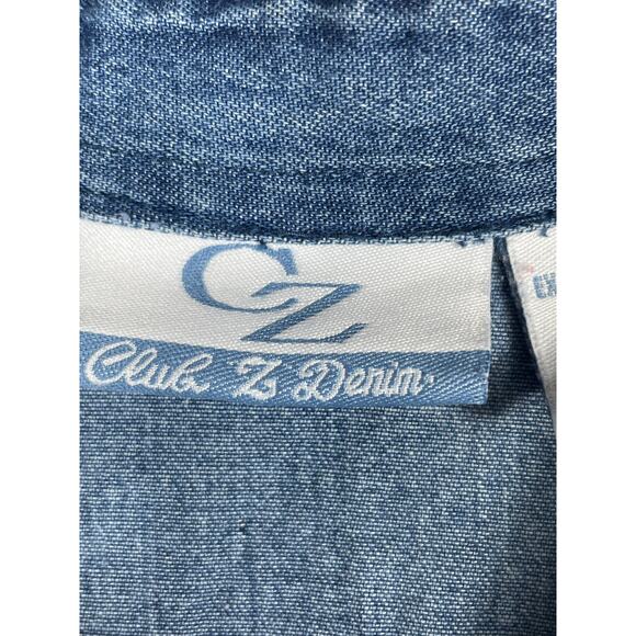 Club Z Denim Women's Christmas Denim Button Up Embroidered Stocking Size 2X - Picture 3 of 12